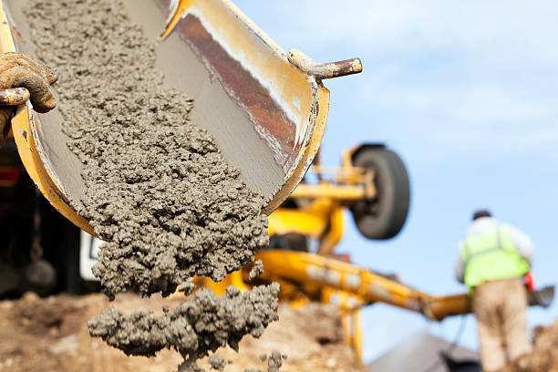 Best Custom Concrete Contractor  in Palmdale, CA